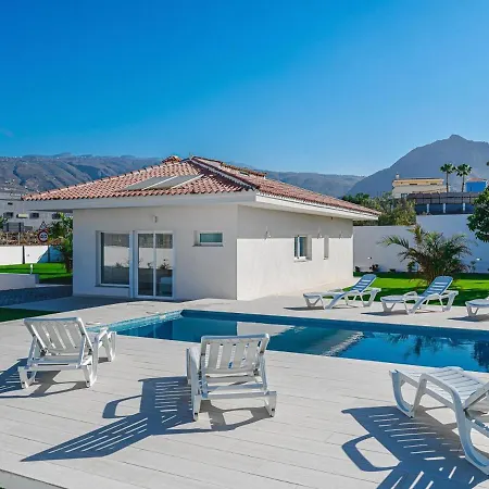 303 Casa Jardin Con Piscina Y Gran Jardin 아데제