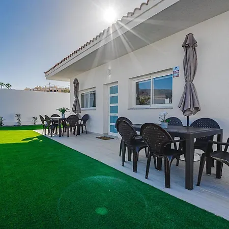 303 Casa Jardin Con Piscina Y Gran Jardin * 아데제