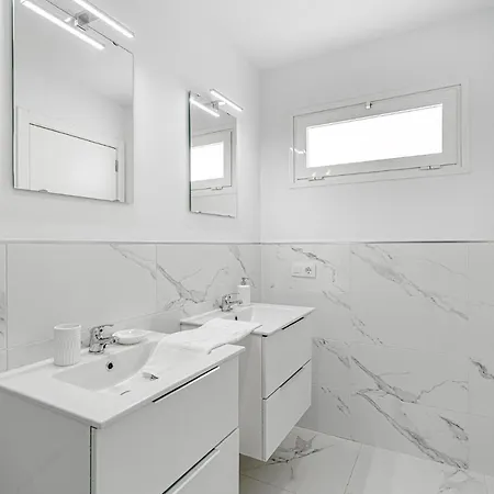 303 Casa Jardin Con Piscina Y Gran Jardin * 아데제